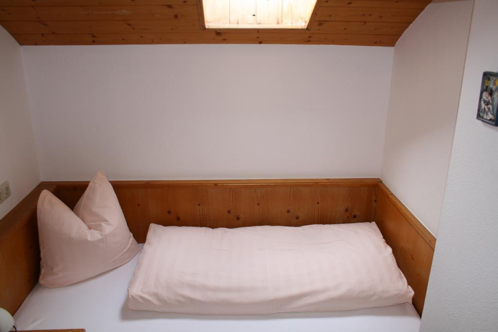 Haus Oberland Bed and Breakfast Sankt Anton am Arlberg Buitenkant foto