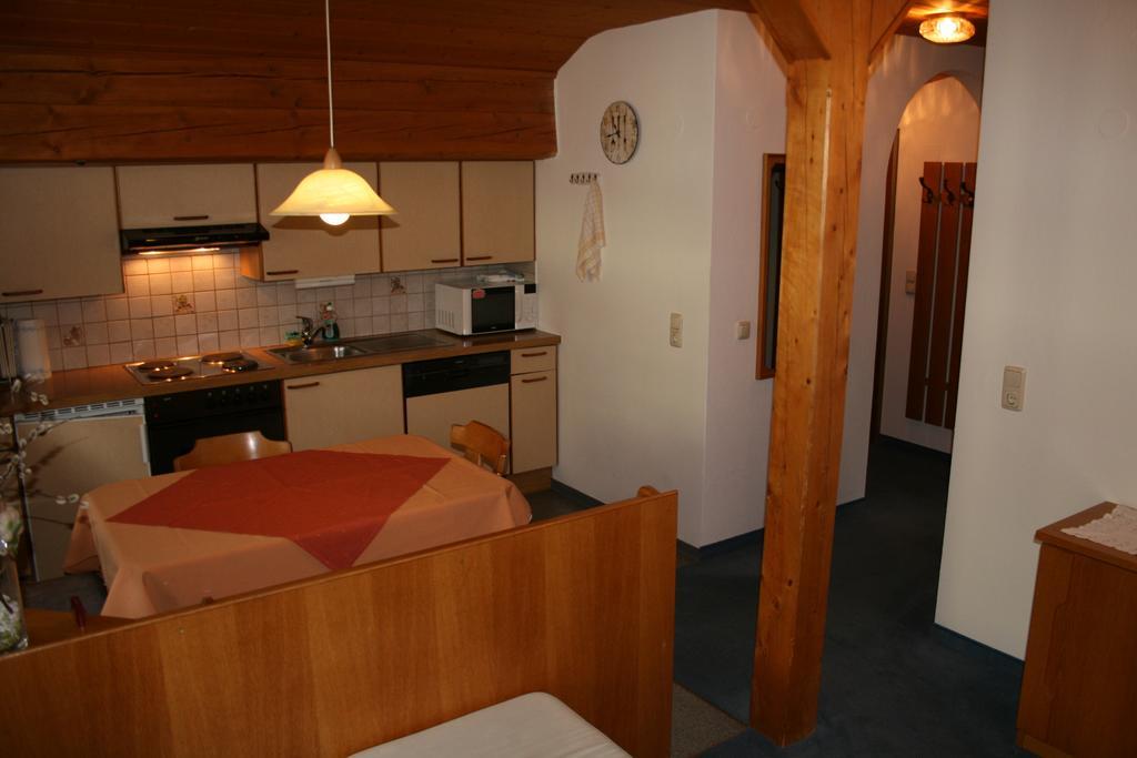 Haus Oberland Bed and Breakfast Sankt Anton am Arlberg Kamer foto
