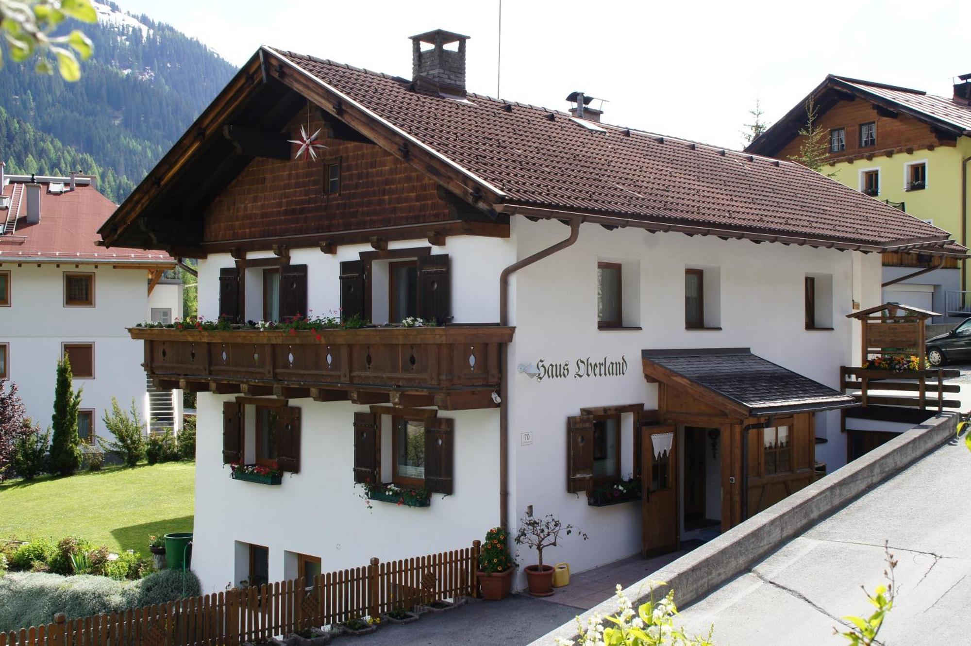 Haus Oberland Bed and Breakfast Sankt Anton am Arlberg Buitenkant foto