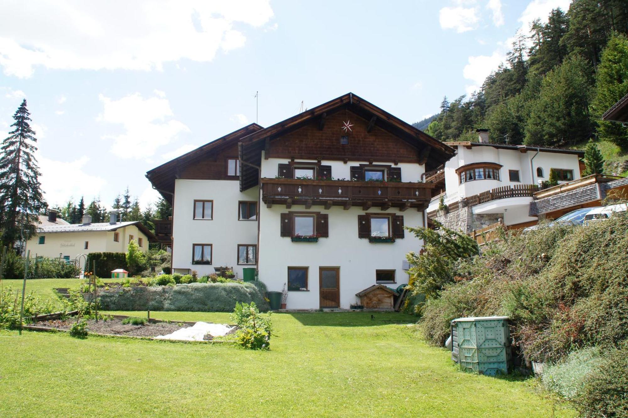 Haus Oberland Bed and Breakfast Sankt Anton am Arlberg Buitenkant foto